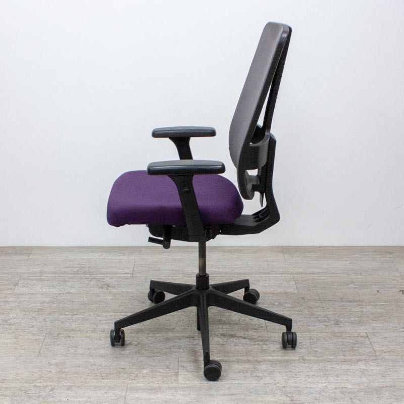 Majencia Drakkar violet gris 3D