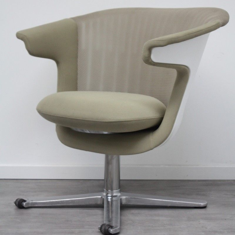Steelcase I2I Beige