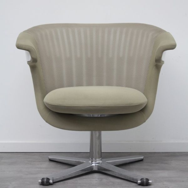 Steelcase I2I Beige