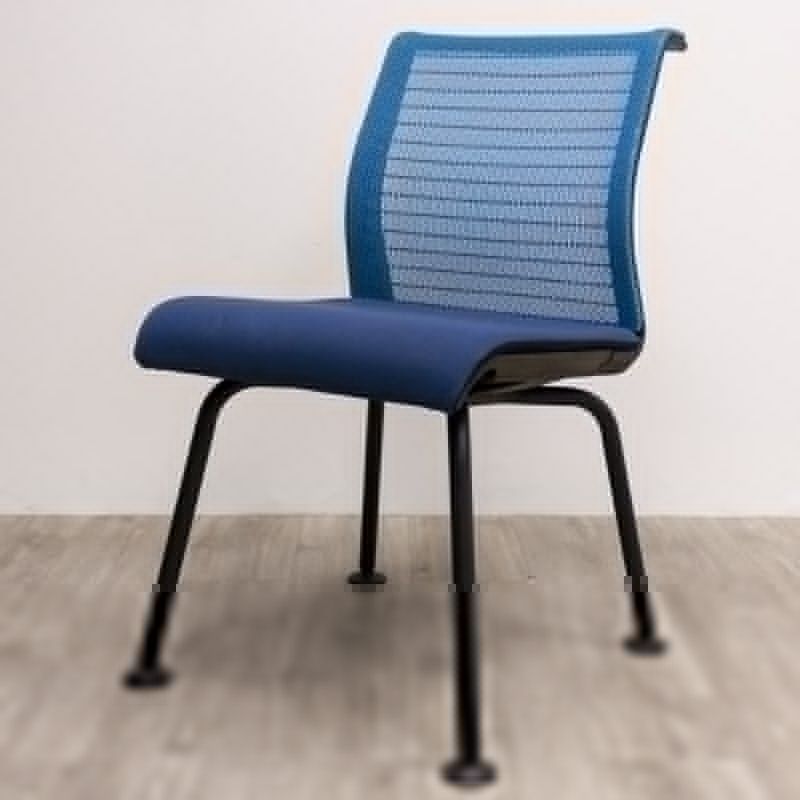 STEELCASE Think 4 pieds Bleu
