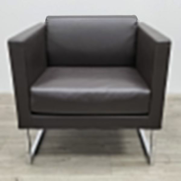 Fauteuil Tacchini en cuir Brun