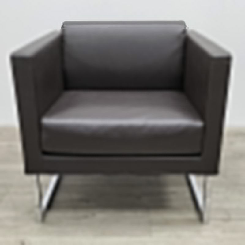 Fauteuil Tacchini en cuir Brun