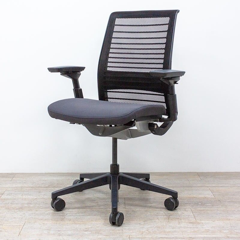 Steelcase Think V2 Poivre / Noir 4D
