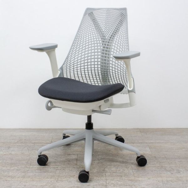 Herman Miller Sayl Gris / Noir