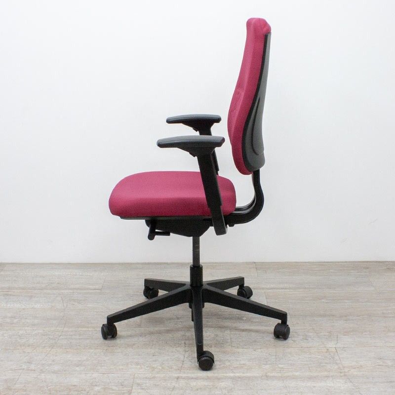 Steelcase Reply Fuschia