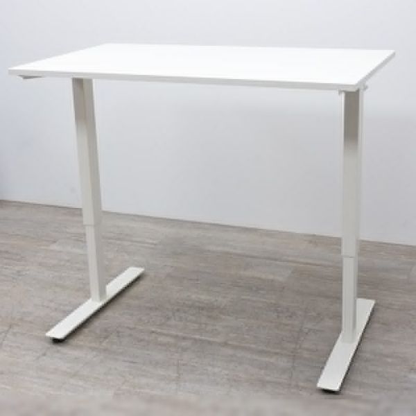 Bureau IKEA réglable en hauteur