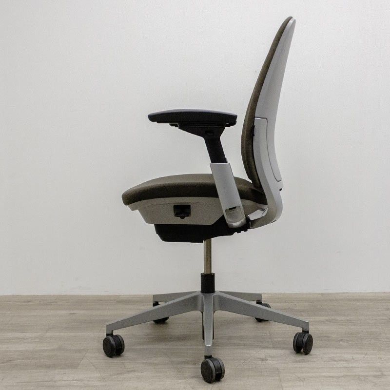 Steelcase Amia Taupe 4D
