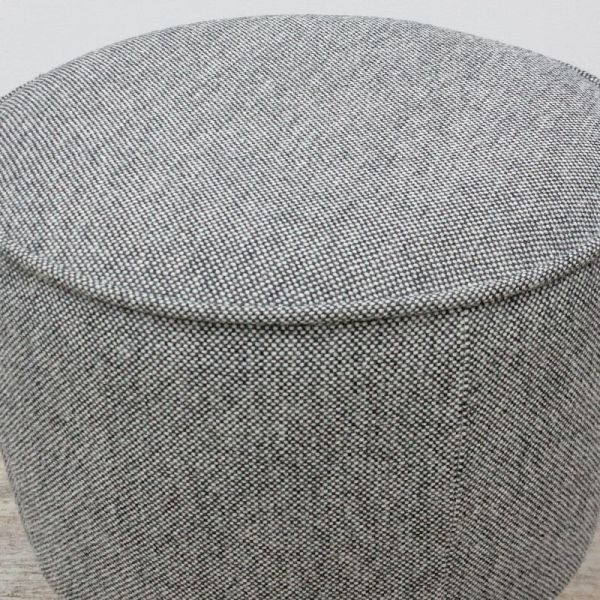 Pouf Gubi Noir / Blanc / Laiton