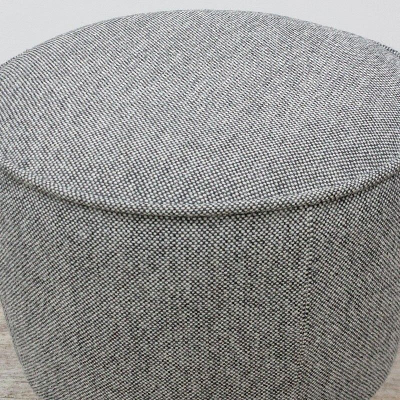 Pouf Gubi Noir / Blanc / Laiton