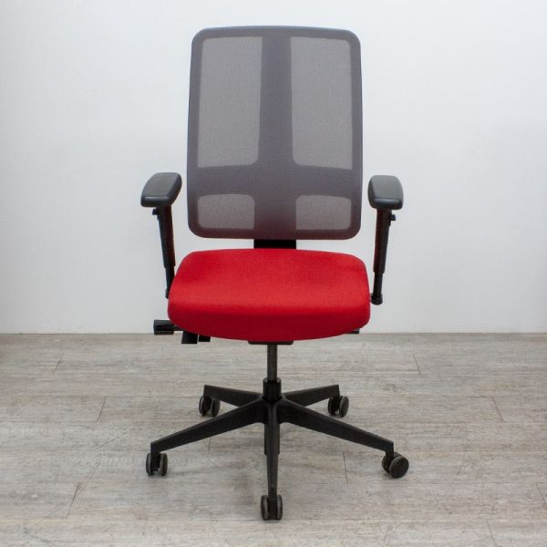 Majencia Drakkar rouge gris 3D