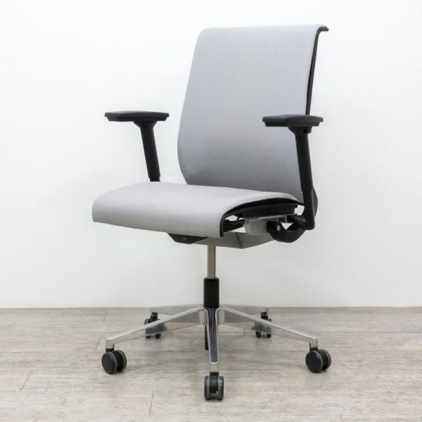 Steelcase Think V1 Gris 3D